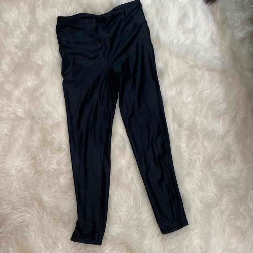 Size Large Black Textured Leggings